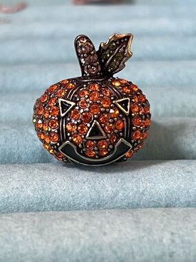 Heidi Daus Pumpkin Ring size 10